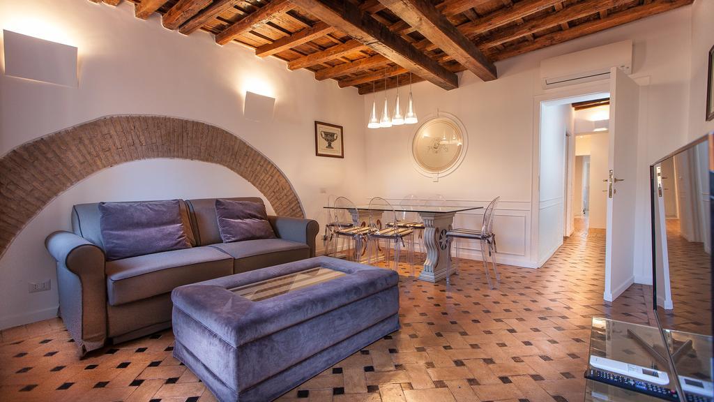 Apartamento In - Scala